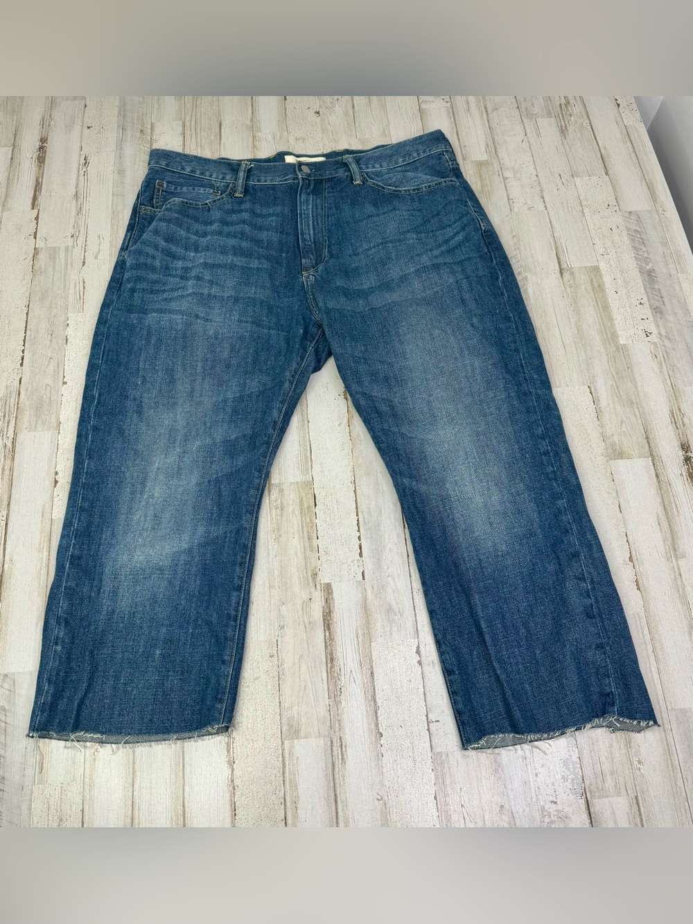 GAP Women’s Classic Jeans 38x23 Blue Dark Wash Denim Read